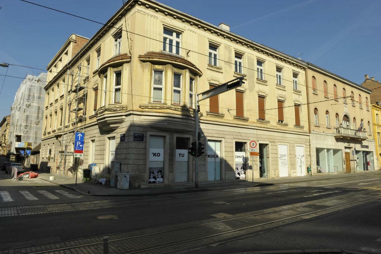 Art Gallery Dalmatinska Zagreb Extérieur photo